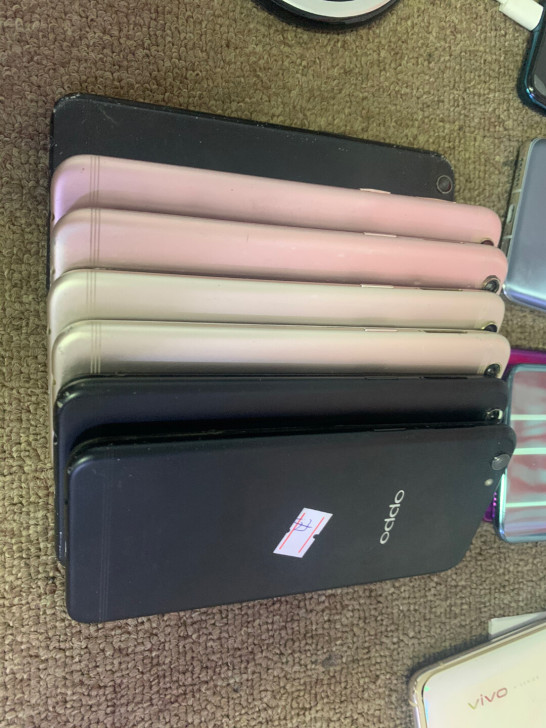 oppo r9s手机  内爆机oppo r...