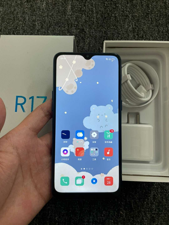 OPPOR17正品手机 6+128  99...
