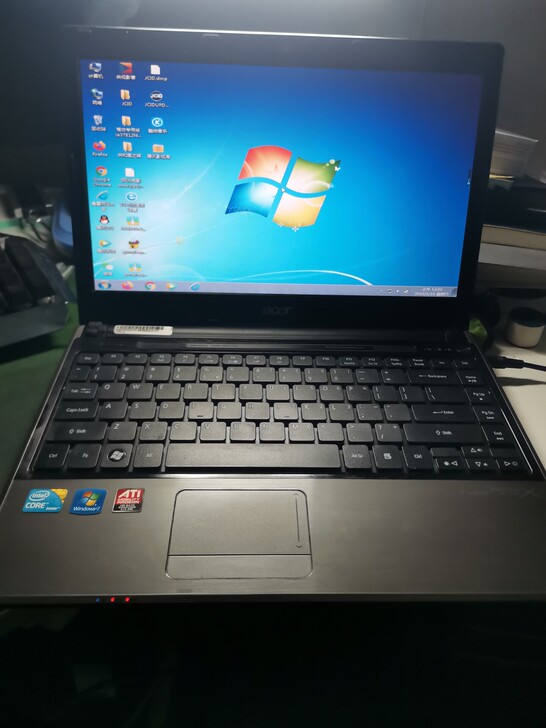 宏碁笔记本电脑。I5高配、型号3820T。...
