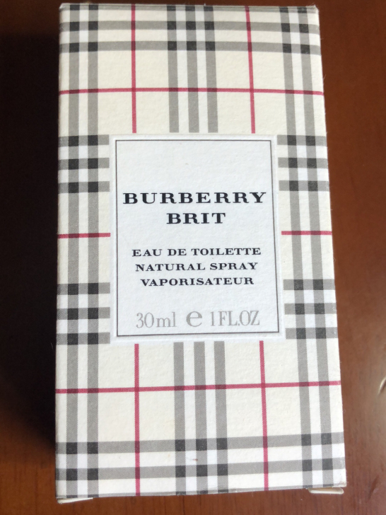 Burberry香水，朋友送的，用过两次吧...
