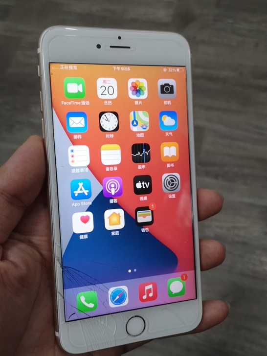 外屏碎了的苹果6splus，iphone6...
