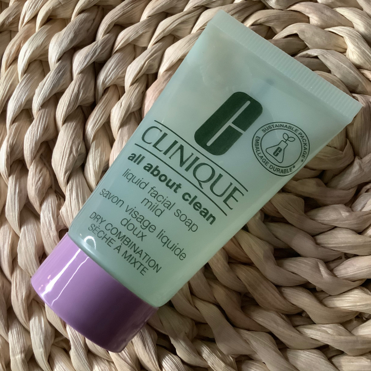 倩碧洁面洗面奶30ml全新