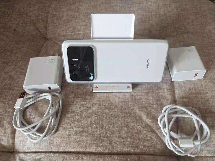 小米11 Ultra 至尊 5G 骁龙88...