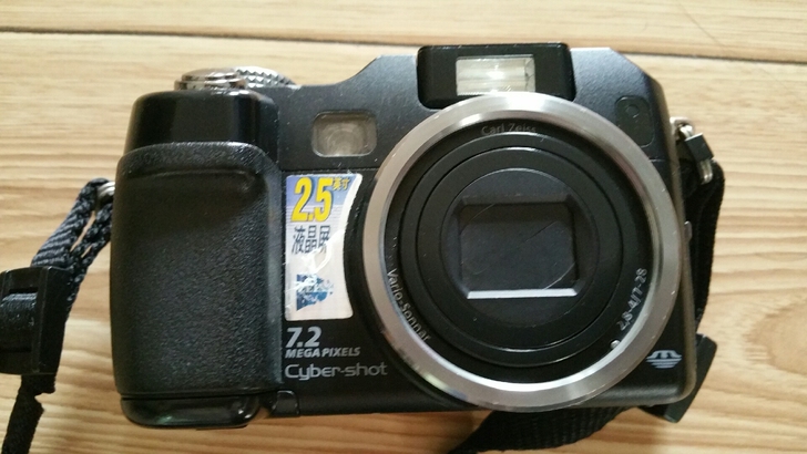 索尼红外相机V3，功能正常，4倍变焦，显示...