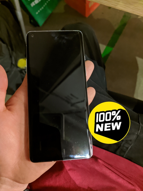 一加8 12加256 银翼配色 今年5月3...