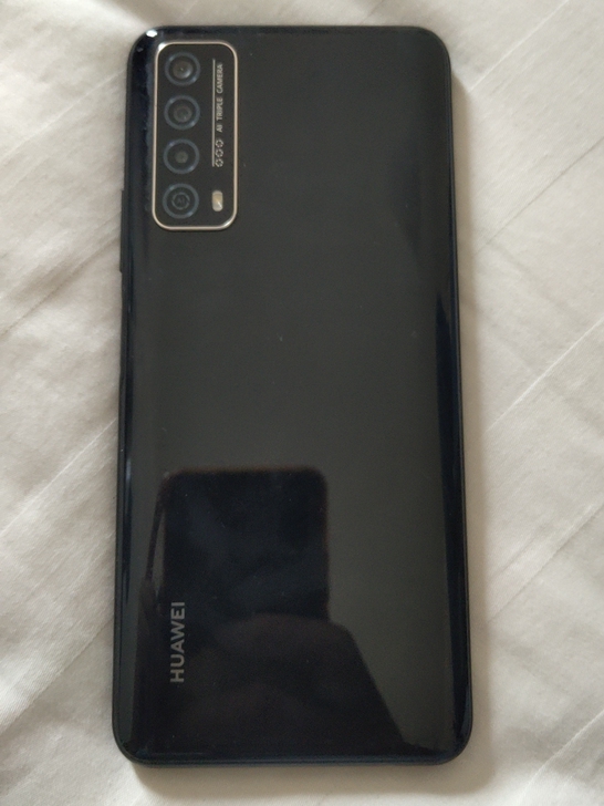 华为畅享20se,去年年底上市的手机,有账...