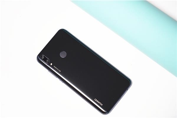 华为畅享9pluS，黑色，4+128，成色...