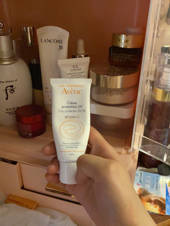 雅漾隔离霜，还成香奈儿和兰蔻了，这个转让，...