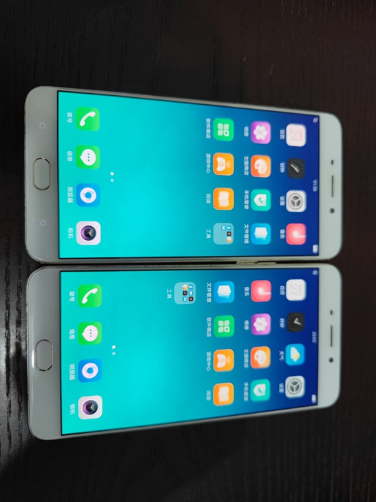 oppo R9 plus，260元一台，两...