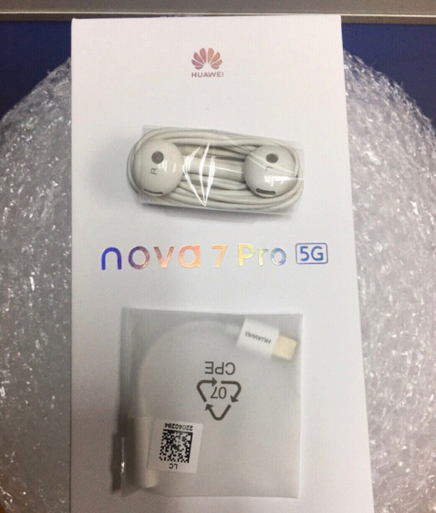 华为nova7原装耳机，带转换器。 拆开试...