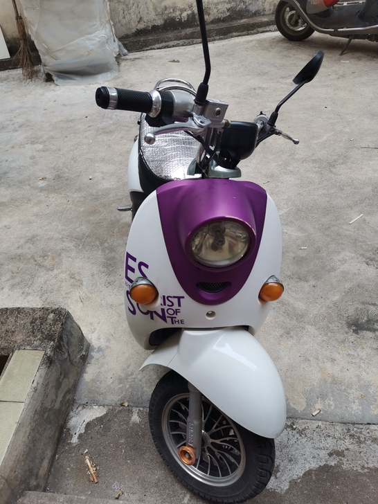 新日电动车小龟王无任何问题，五个大电池60...