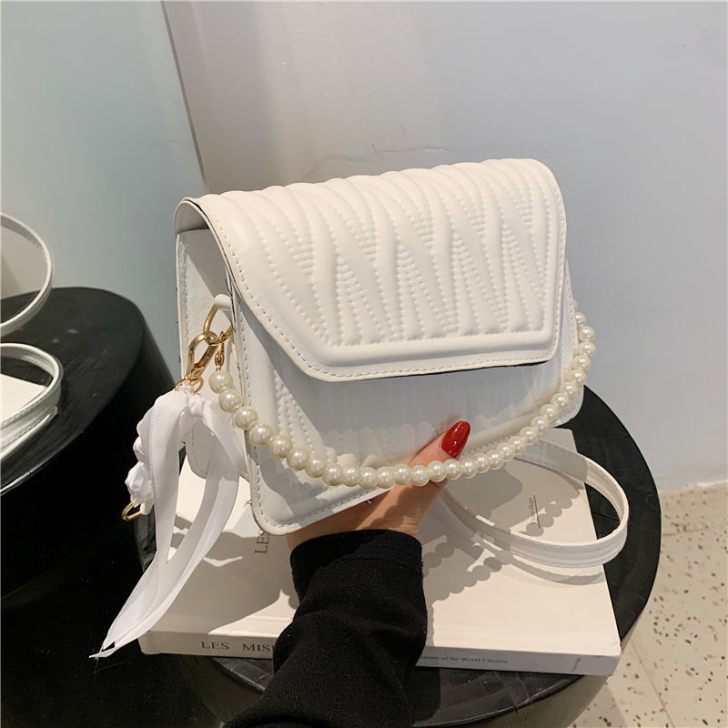 全新 全新 法国小众小包包女包夏高级感褶皱...