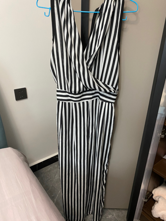 无袖条纹连衣裤 夏天超级凉快的