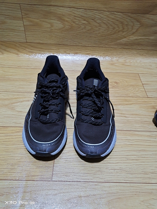 耐克  37.5码  运动鞋