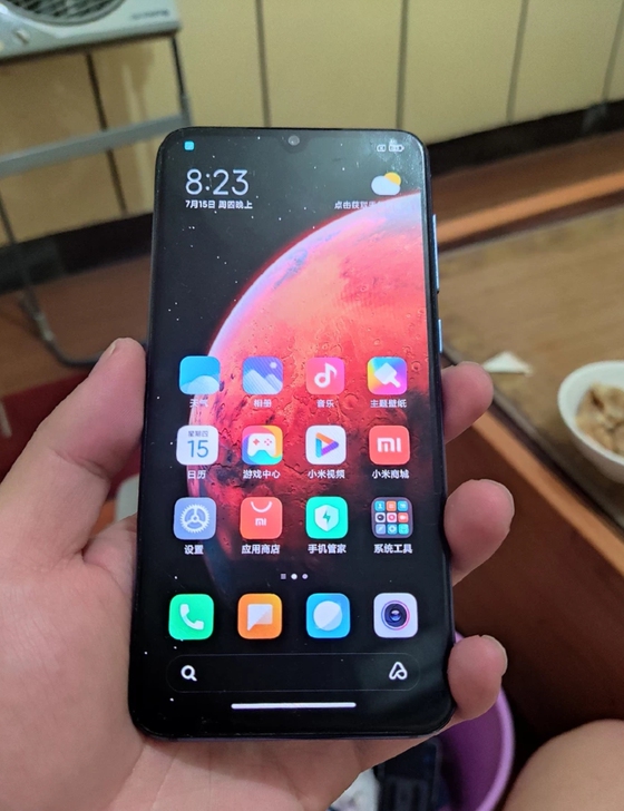 无拆无修的小米9se手机，6+128g配置...