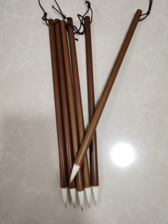 狼羊楷笔出峰2.5厘米口径0.8厘米福建烤...