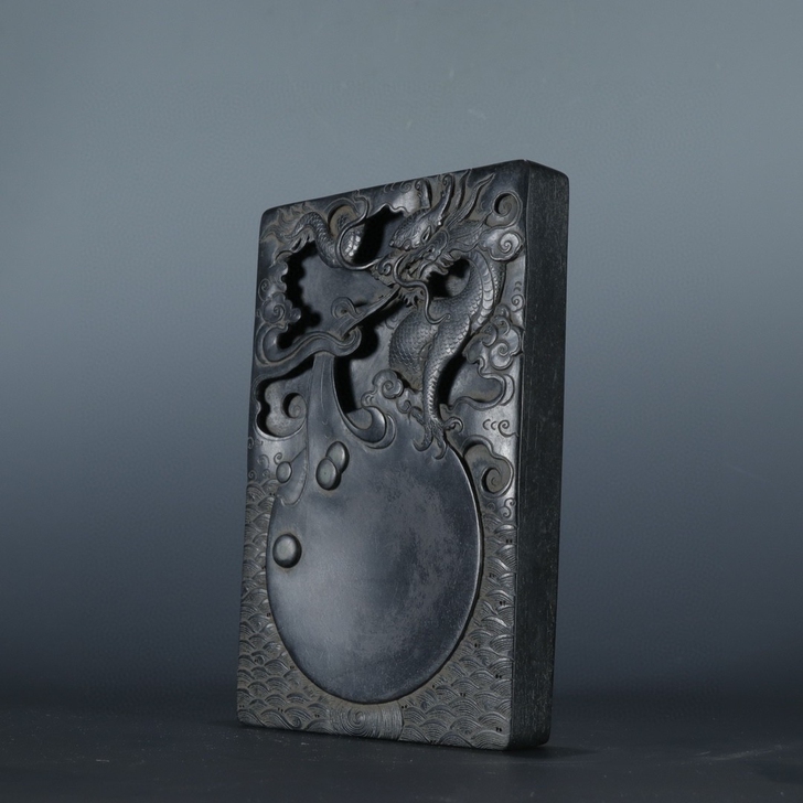 旧藏【纯手工端砚 龙吐瑞 文房砚台】