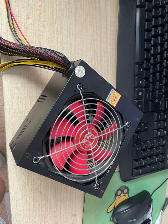 台式电脑主机机箱电源220V，450W