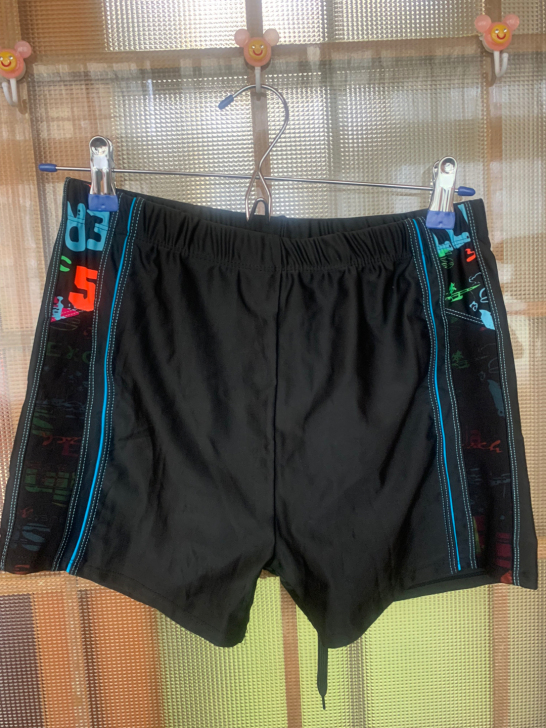 男士游泳裤，平铺尺寸如图