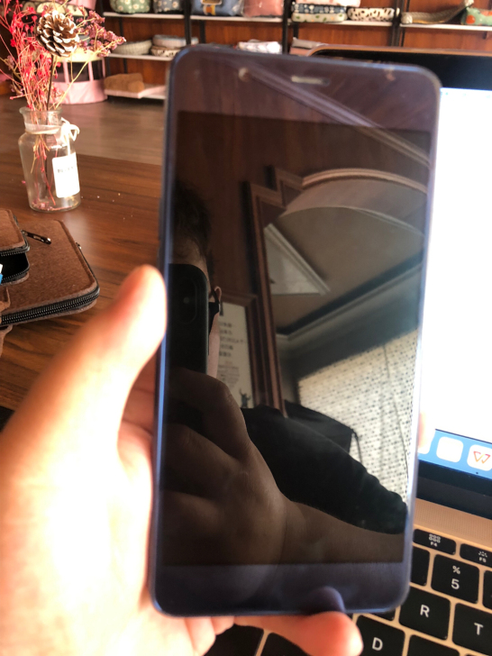 海信A2Pro，十分好用的手机，屏幕显示只...