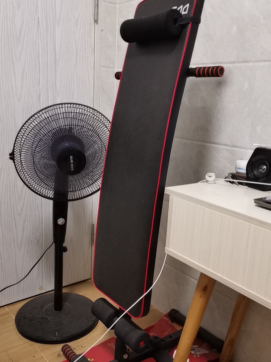 多德士仰卧起坐健身器材仰卧板家用辅助器腹肌...