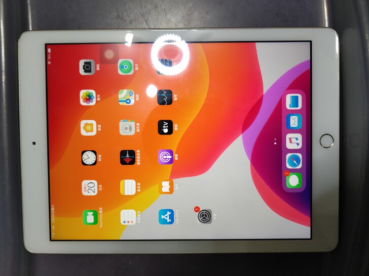 佛系出自用2017版ipad，128g，单...
