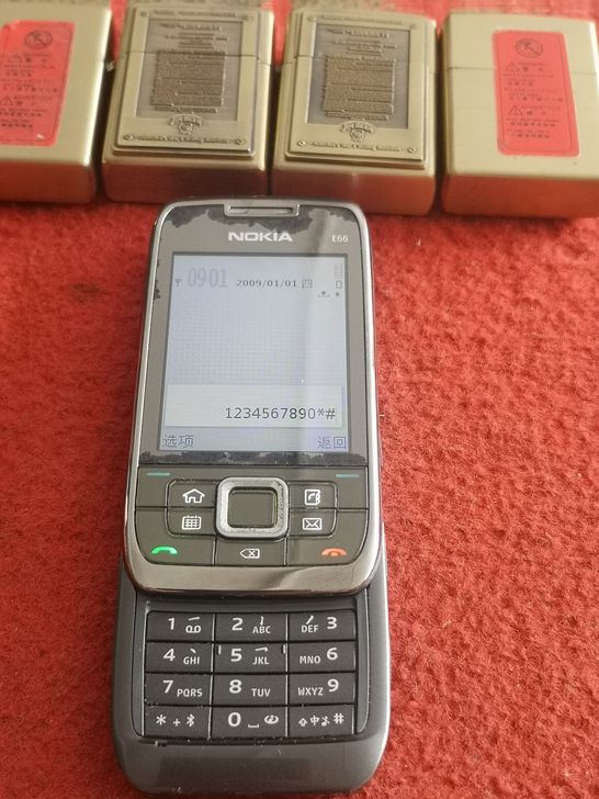 古董手机，怀旧经典，诺基亚E66，功能正常...