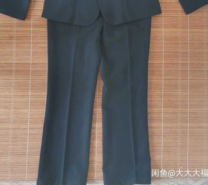 正装女，面试正装 银行正装 银行西装。