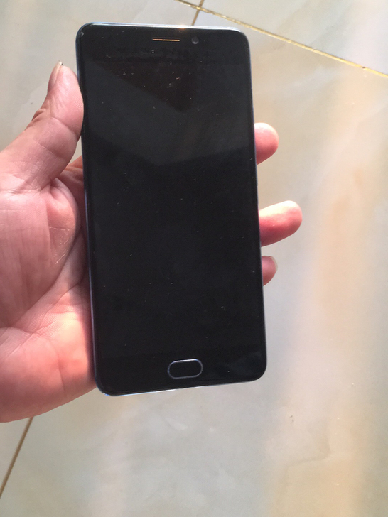 魅蓝note6.32内存，高通625处理器...