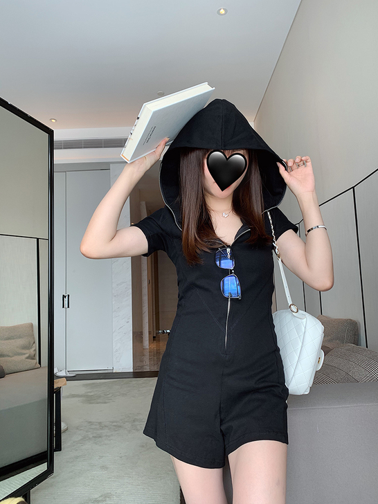 全新一次未穿 工装连体裤显瘦