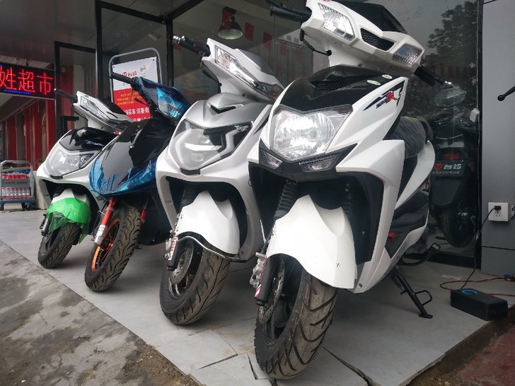 二手（全新）摩托车   公路赛 踏板  街...