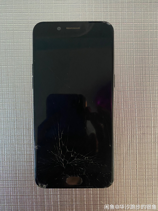 OPPO R9S 手机屏坏，主板好 无拆修...