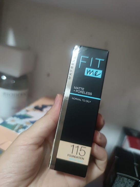 出，美宝莲fitme粉底液 30ml 色号...