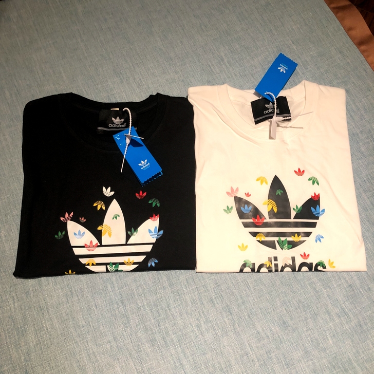 阿迪达斯新款男士短袖印花T恤三叶草运动服