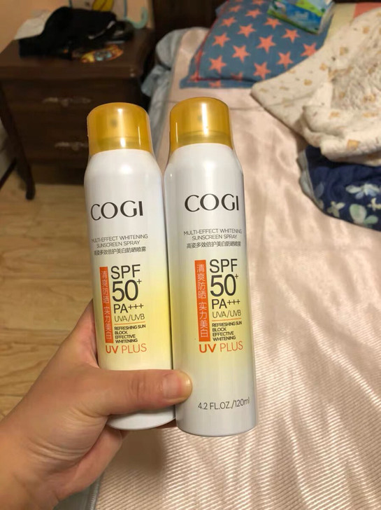 包邮 99入的 高姿防晒喷雾spf50+++