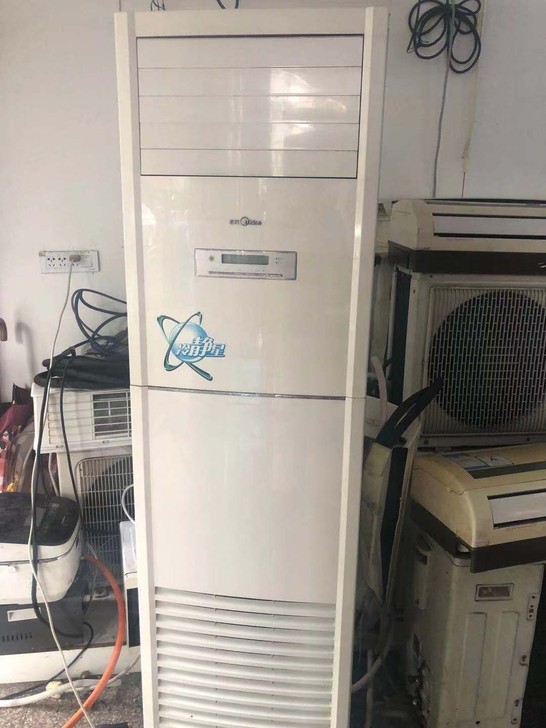 出美的两匹柜机一套。制冷效果很棒，苍南灵溪...