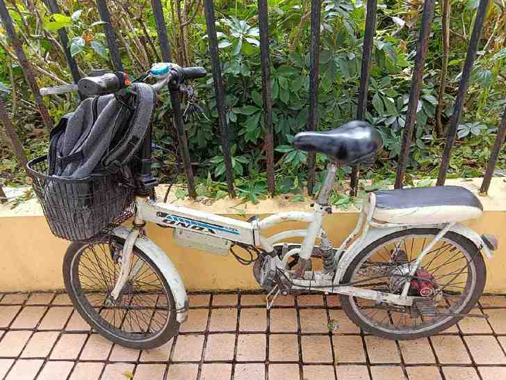 轻便可折叠锂电池电动车，电池可放包里随身携...