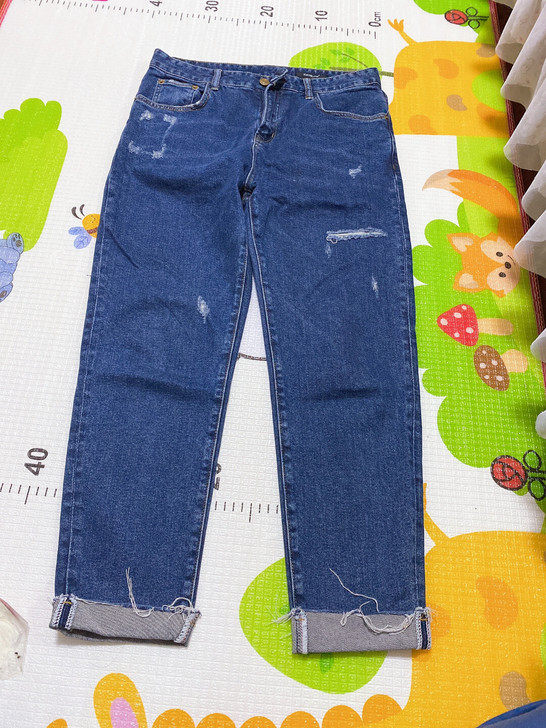 牛仔裤 微挎 质量超好  很软裤子