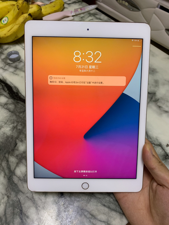 ipadair2金色64g 国行版 机器成...
