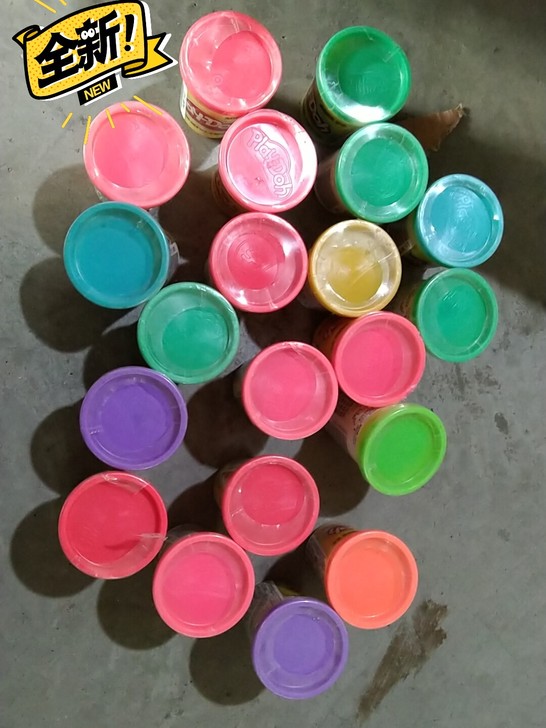正品培乐多单杯装彩泥,特价处理。五个以上除...