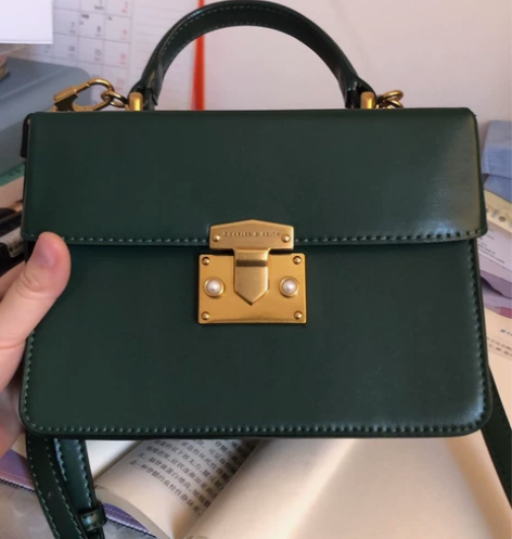 即将搬家，包包闲置太多 小CK扣式单肩包新...