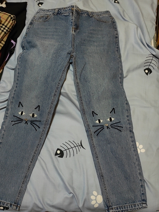 猫咪牛仔裤宽松大码女春秋冬