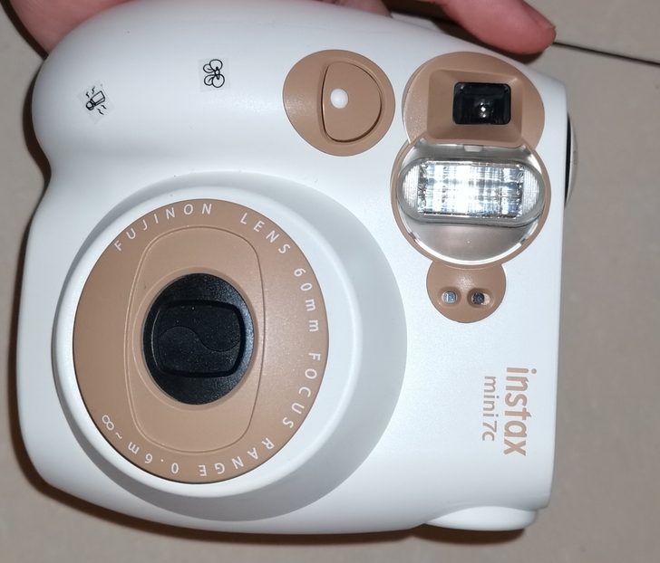 品牌型号 ：拍立得mini7c