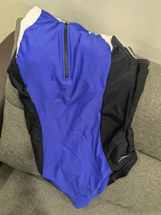 speedo速比涛女士连体泳衣尺码38微小...