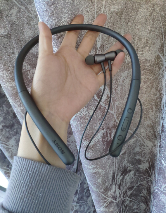 闲置出Sony/索尼耳机WI-H700颈挂...