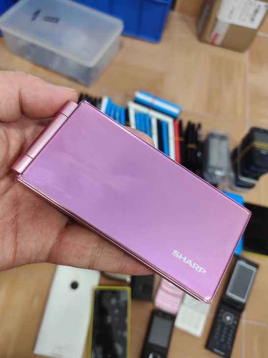 出售各款原装二手诺基亚 夏普 三星 ...