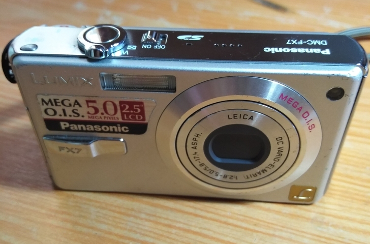 松下经典卡片相机DMC一Fx7,带原配25...