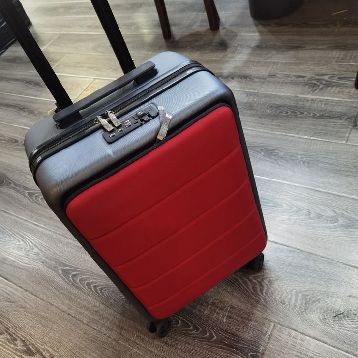 小米商务旅行箱,20寸登机箱全新!闲置!全...