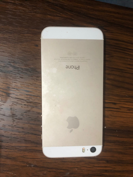 苹果5s。美版三网，功能正常，无指纹