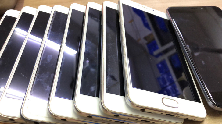 魅族手机魅蓝E全网通4G安装7.0工作机大...